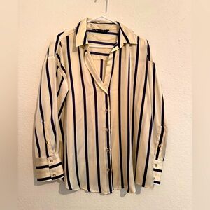 Zara - STRIPPED NAVY BLUE SATIN SHIRT - size Large
